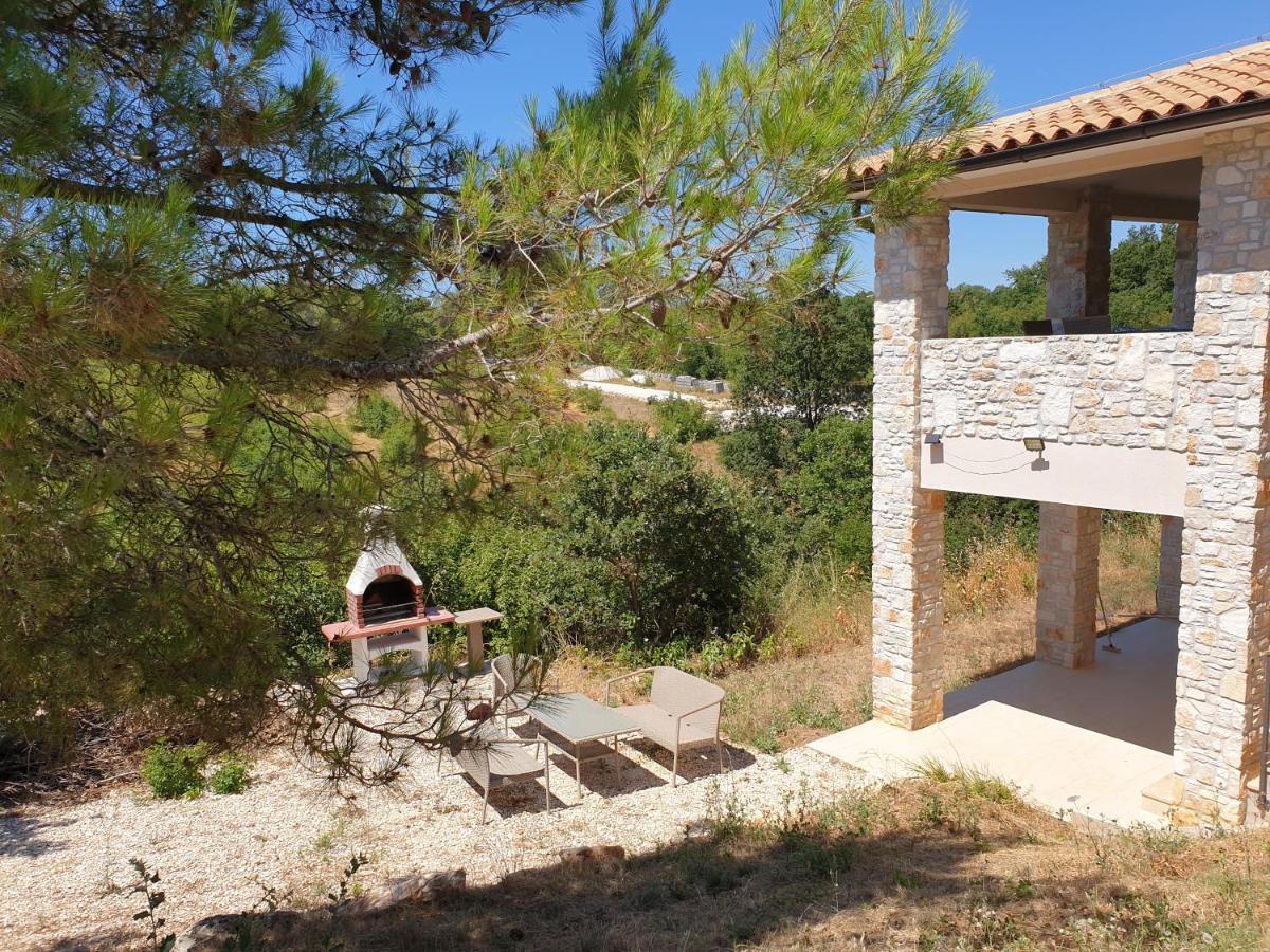 Villa Istra Divsici Luaran gambar