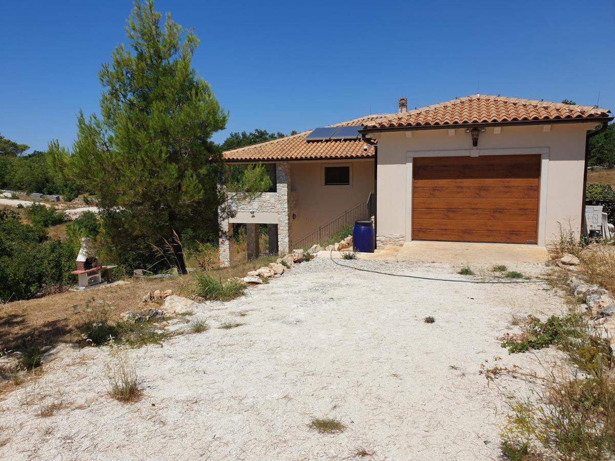 Villa Istra Divsici Luaran gambar