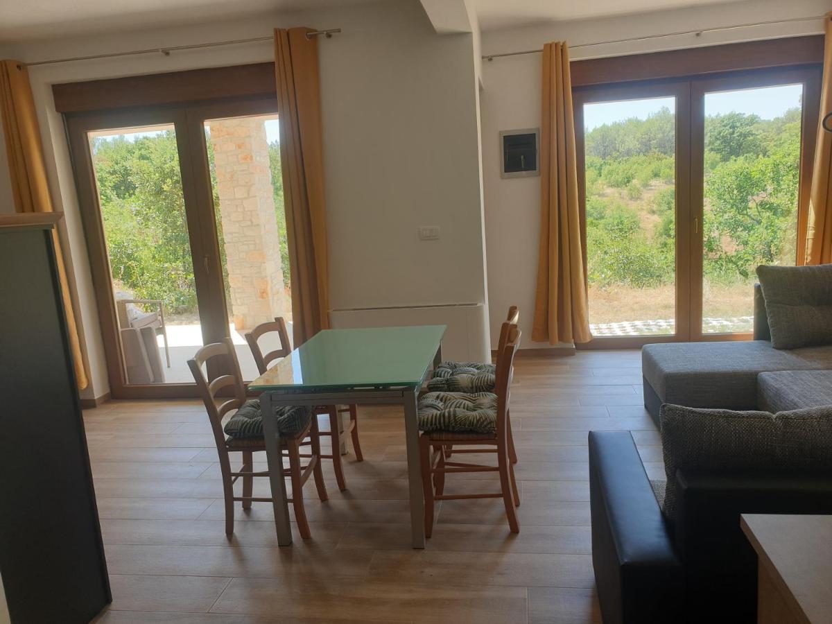 Villa Istra Divsici Luaran gambar